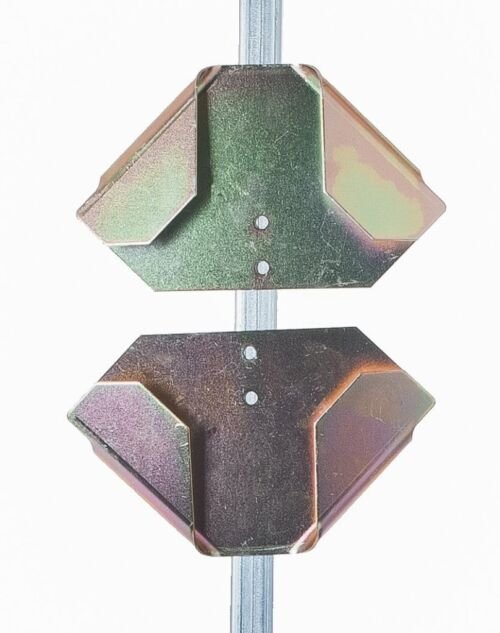 metal roll up bracket