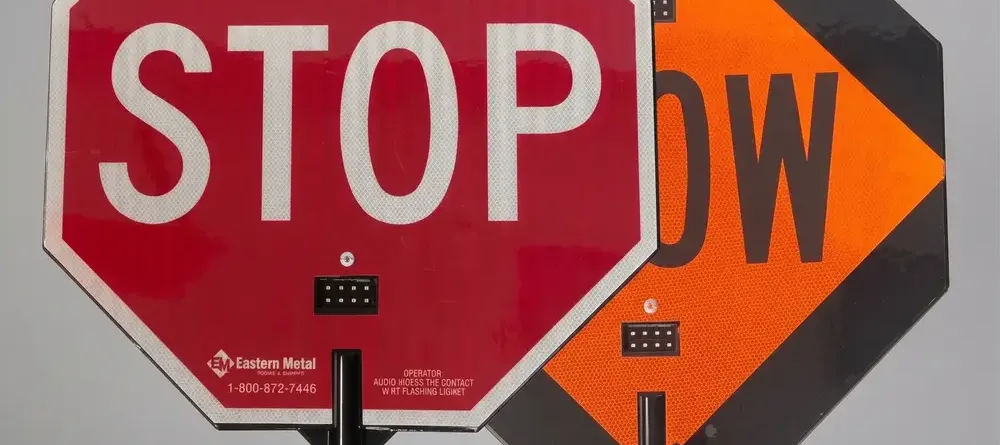 STOP/SLOW Paddle – LED Manufactured by Eastern Metal Signs and Safety